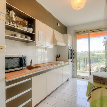 Apartment Abbaye De Roseland * Nice